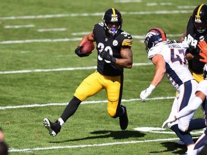 Steelers dan duro descalabro a Broncos