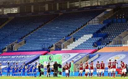 Aficionados no regresarán a los estadios en la Premier League