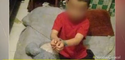 Niño de 4 años al que sus padres ataban a una cama en Colombia fue rescatado