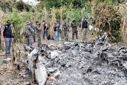 Roban avión solo para estrellarse en Guatemala