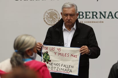 Anuncia AMLO órdenes de captura contra militares por caso Ayotzinapa: Presuntamente, están involucrados en la desaparición de los 43 normalistas