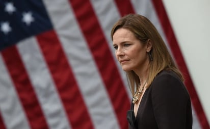 Nomina Trump a Amy Coney Barrett para sustituir a Ruth Bader