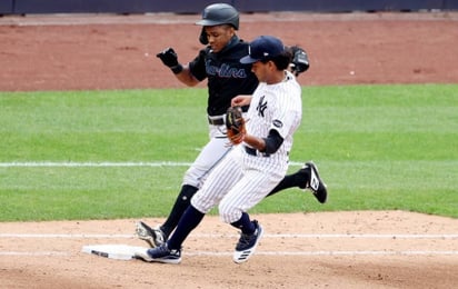 Yankees gana a base de poder