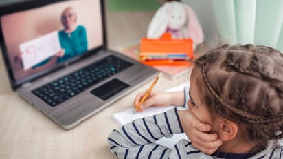 Juez ordena a Secretaría de Educación estatal dar televisión a niña