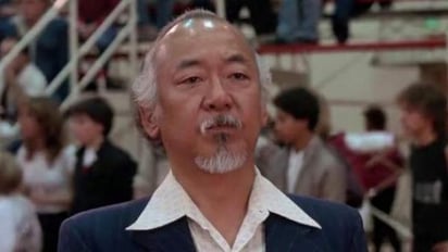 'Pat' Morita, el hombre que salió del hospital para ser el Sr. Miyagi