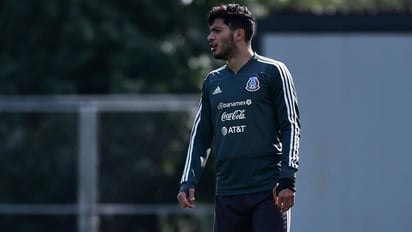 Raúl Jiménez ya reportó con el TRI