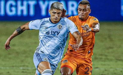 Alan Pulido, nombrado el mejor futbolista de la jornada de la MLS