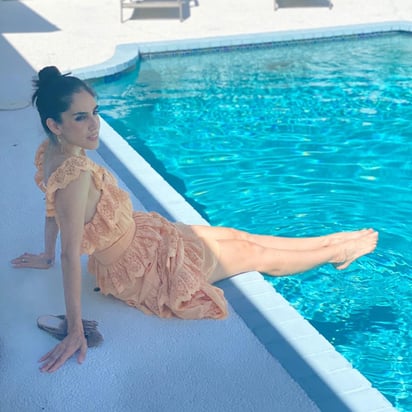 Sandra Echeverría luce cuerpazo en bikini y lo comparte en Instagram