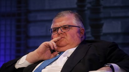 La crisis durará más; difícil, evitar bancarrotas: Carstens