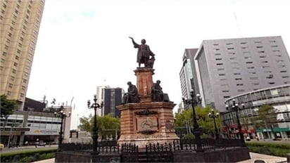 Sheinbaum llama a reflexionar permanencia de monumento a Colón