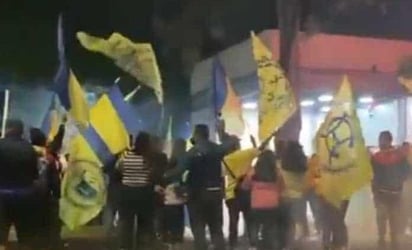 Afición americanista lleva serenata sin medidas sanitarias