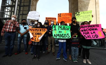 Denuncia penal en contra de AMLO