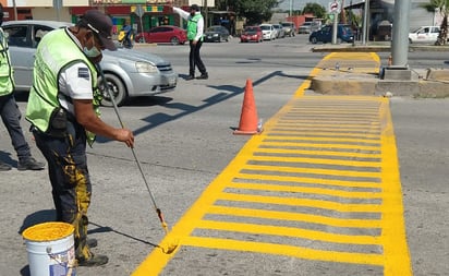 Ajustarán  semáforos  peatonales 