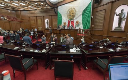 Diputados faltan hasta a sesiones virtuales