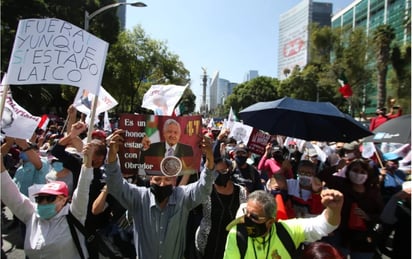 Valiente, honesto, así es mi presidente: marcha pro AMLO