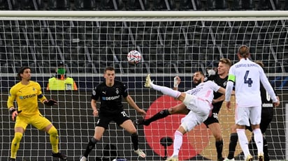 El Real Madrid se salva en el último suspiro (2-2)