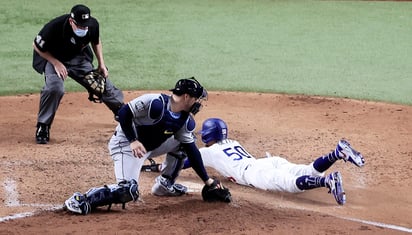 Logran Dodgers título con saber mexicano