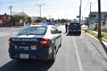 Choca e intenta huir en Monclova