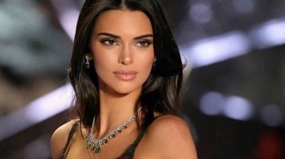 Se viralizan imágenes de Kendall Jenner montando a caballo sin ropa