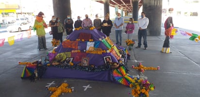 Rinden homenaje a médicos del IMSS víctimas del COVID-19