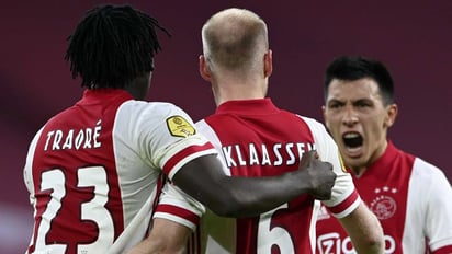 Once jugadores del Ajax dan positivo por coronavirus