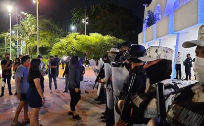 ONU-DH: Condena represión a protesta feminista en Cancún