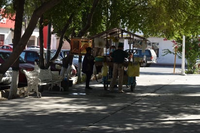 Aumentó 60% comercio informal por desempleo