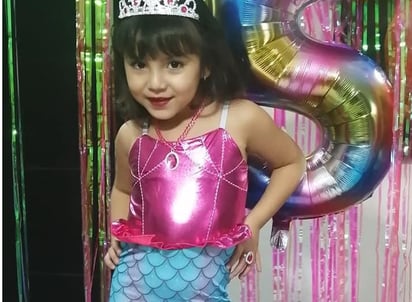 Amelia festeja 5 añitos