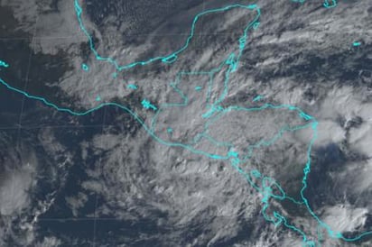 Iota se disipa pero amenaza con más lluvias e inundaciones a Centroamérica