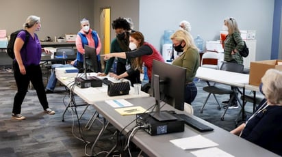 Autoridad electoral de Georgia le avisa a Trump que 'los números no mienten'