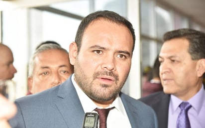 Alcalde en Coahuila promueve uso de dióxido de cloro contra el COVID-19