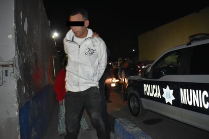 En Monclova, policías “revientan” fiestas