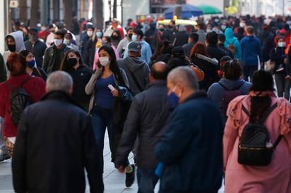 Chile suma un millar de casos y 25 nuevas muertes con pandemia estabilizada