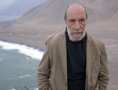 Raúl Zurita reivindica la poesía como defensa ante 'todas las pandemias'