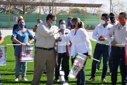 Estrenará el futbol de San Buena cancha de pasto sintético 