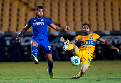 Cruz Azul  hundió a Tigres 