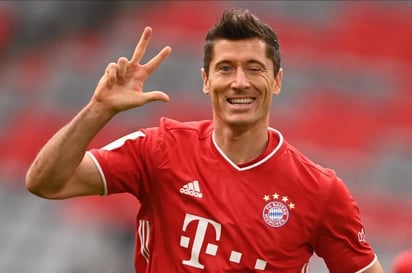 Lewandowski y Harder recogen los premios del WFS a mejores jugadores del año