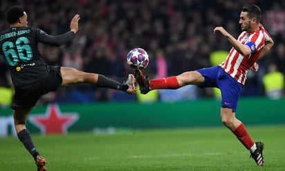 Sin goles entre Valencia y Atlético en un primer tiempo táctico y posicional