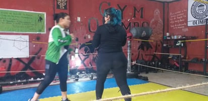 Patrones de conducta violenta son causa de feminicidios, señala psicóloga: Generan en Monclova programa de defensa para las mujeres a través de clases de box 