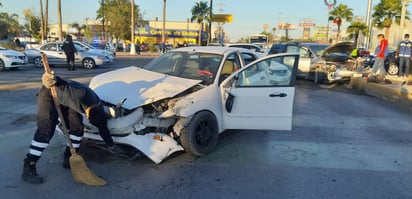 Cinco lesionado en accidente en el cruce de la muerte de Pape y Madero