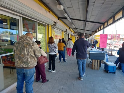 Actividad  en el centro por pago de aguinaldos