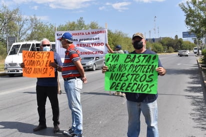 Exigen ex obreros de AHMSA que la AMI los finiquite