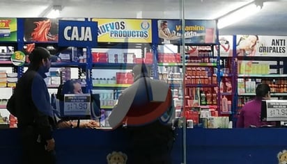 Vigilan protocolos en cinco farmacias por COVID-19