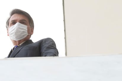 Bolsonaro carga contra la prensa en un duro discurso en defensa de la Policía