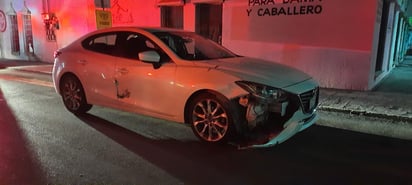 Fuerte accidente en la zona centro en Monclova