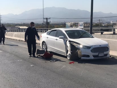 Chocan en el puente en Monclova