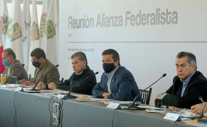 Piden federalistas una buena coordinación en la campaña de vacunación contra el Covid