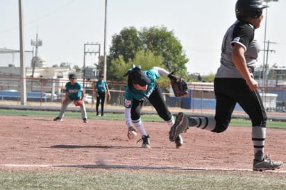 Las campeonas del softbol femenil