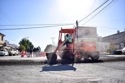 Pavimentan calles de la Borja y San Cristóbal