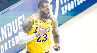 LeBron James sigue haciendo historia